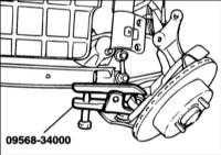  Нижний рычаг передней подвески Hyundai Elantra