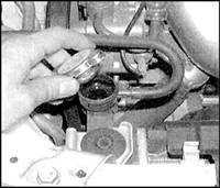  Замена охлаждающей жидкости и промывка системы охлаждения Mazda 626