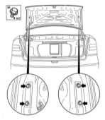 13.24 Снятие и установка крышки багажного отделения (модели Седан)