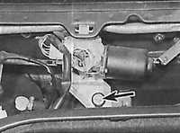  Двигатель стеклоочистителя и тяги Peugeot 405
