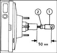  Проверка исправности функционирования, снятие и установка вакуумного усилителя тормозов Skoda Felicia